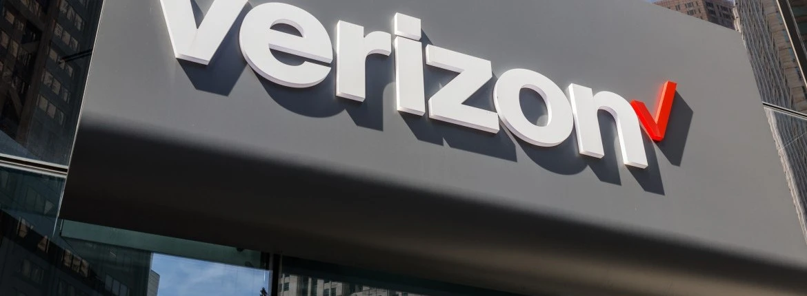 Verizon a Zoom nyomában