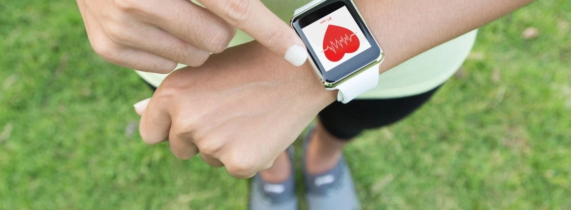 Költséghatékony okosóra az Apple szerelmeseinek: bemutatjuk az Apple Watch SE-t