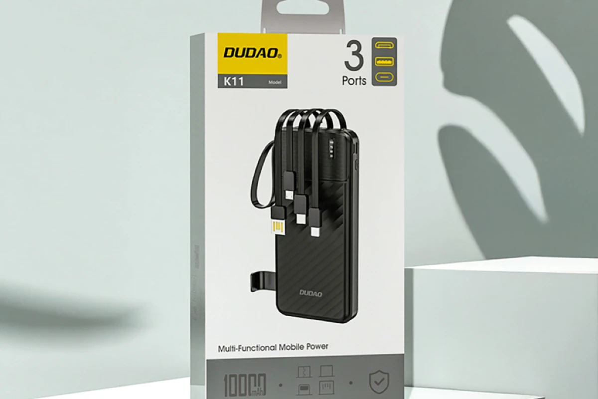 Egy powerbank beépített kábelekkel az igazi