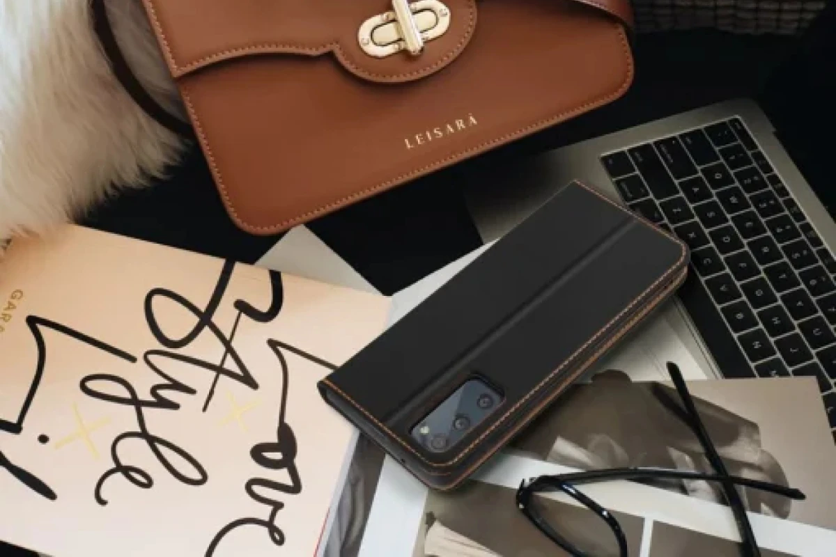 Továbbra is készülnek valódi bőrből tokok és szíjak