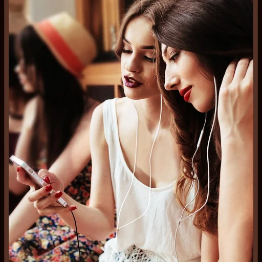 Ugreen AUX 3.5mm-es mini jack elosztó adapter kábel 25cm fekete (20816) - 9