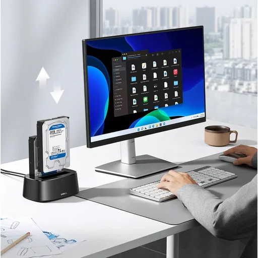 Ugreen CM198 50857 dokkoló állomás USB 3.0-val SATA 2.5" és 3.5" SSD/HDD meghajtókhoz, EU tápegységgel - fekete - 9