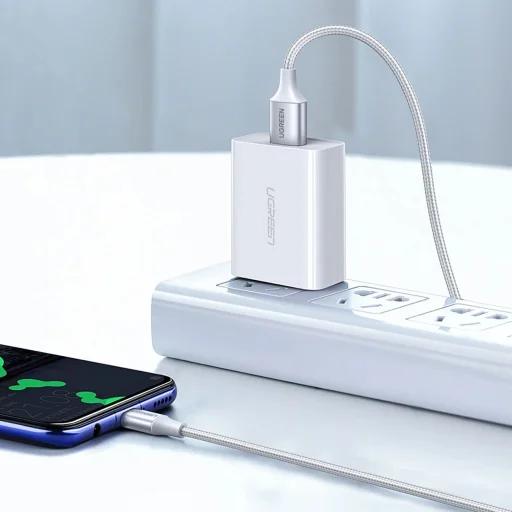 Ugreen US288 60132 USB-A / USB-C QC 3.0 3A 1.5m kábel - fehér - 3