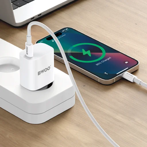 BWOO 20W hálózati töltő CDA159 USB-C - USB-C kábellel - 5
