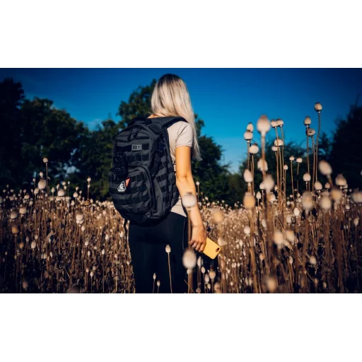 Tactical Velvet Smoothie tok Apple iPhone 16 Pro Max Maldives - 7