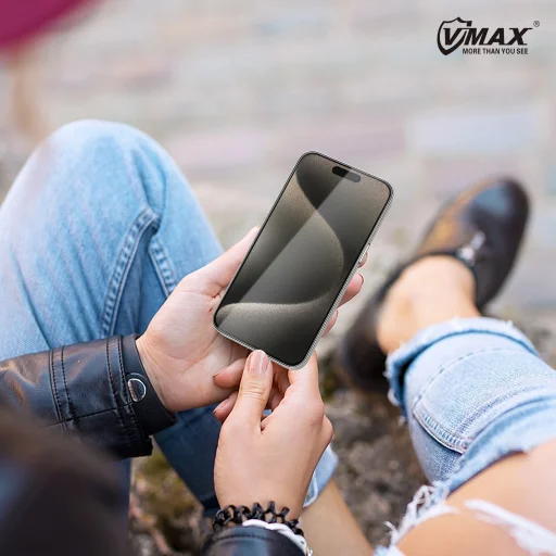 Vmax 2,5D Normál Átlátszó Üveg iPhone 15 Plus 6,7" üvegfólia - 17