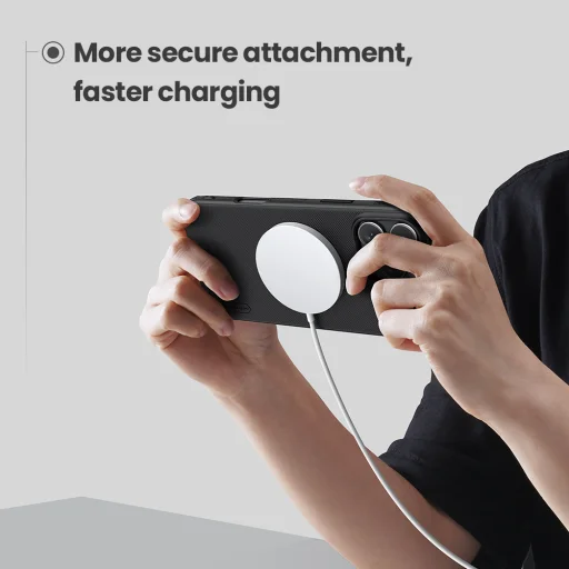 Nillkin Super Frosted PRO Mágneses Hátlapi Tok Apple iPhone 16 Pro Max Fekete - 3