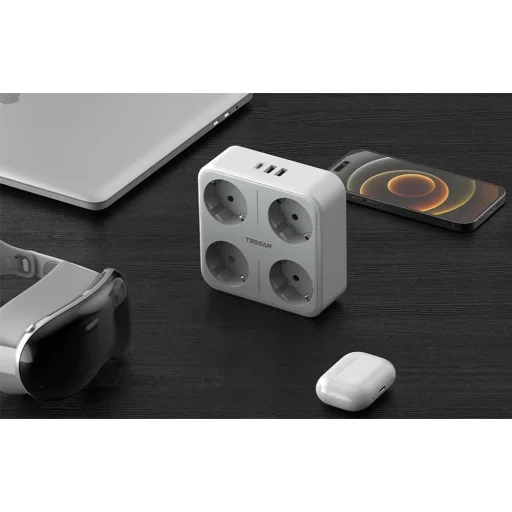 Tessan Wall Socket TS-302-DE-C hálózati elosztó USB porttal - 2