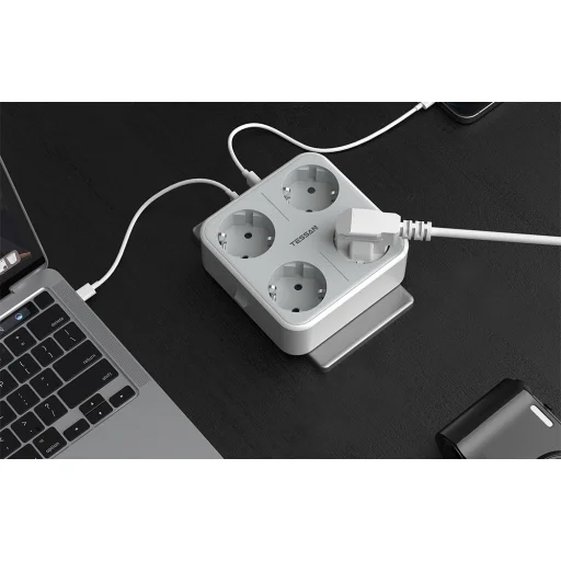 Tessan Wall Socket TS-302-DE-C hálózati elosztó USB porttal - 4