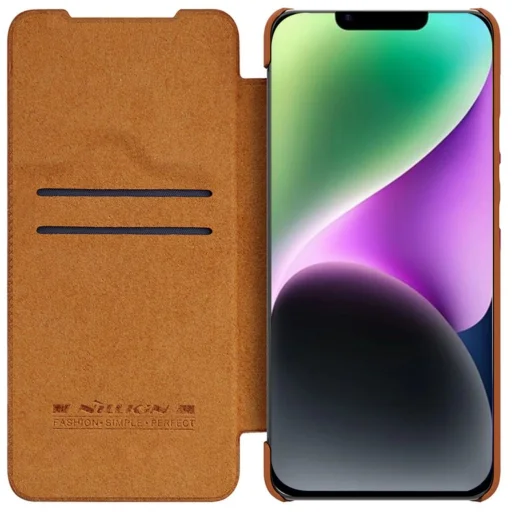 Nillkin Qin Leather Pro iPhone 14 Plus kamera fedő fliptok barna - 2