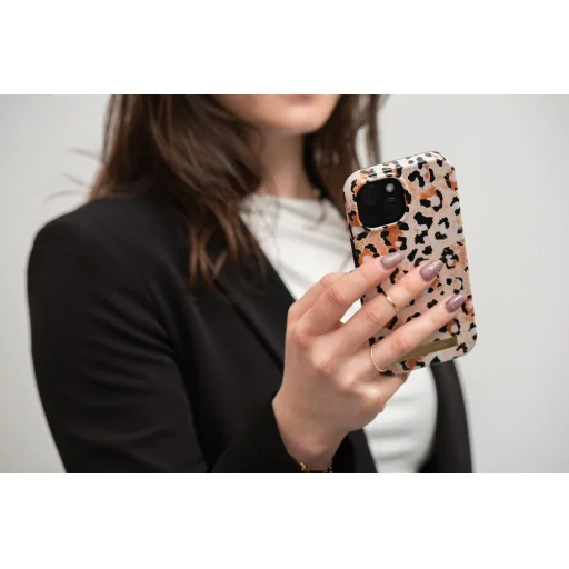 FORCELL F-PROTECT Mirage tok kompatibilis MagSafe-fel az iPhone 15 Plus készülékhez, vad párduc - 10