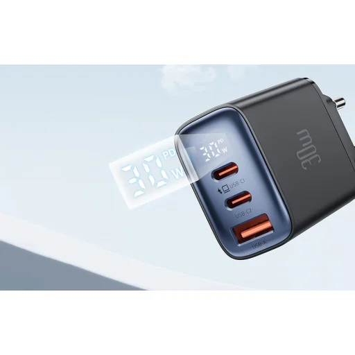 Mcdodo CH-2180 digitális kijelzős hálózati töltő 2xUSB-C + USB-A, 30W (fekete) - 7