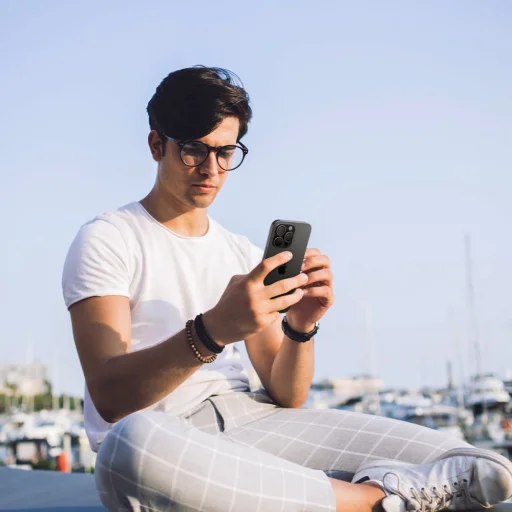 Iphone 16 Pro / Pro Max Spigen Optik Pro Glas.tr "ez Fit" Kamera Védő üvegfólia 2-pack Desert Titanium - 6