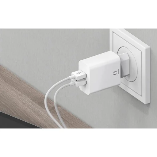 Mcdodo CH-6720 Kettős USB Töltő (EU) Lightning 1m Utazó készlet (fehér) tok - 7