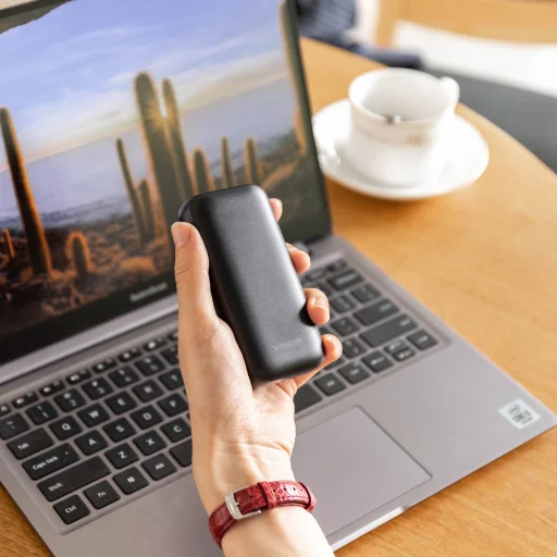 VEGER powerbank 10 000 mAh PD QC3.0 3A 20W S10 (W1135) fekete - 8