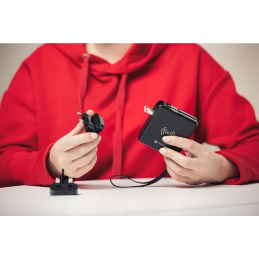 FORCELL F-ENERGY multifunkcionális töltő 20W 5 az 1-ben USB-C/villám kábellel, 10000mAh power bankkal és vezeték nélküli töltéssel 15W - 21