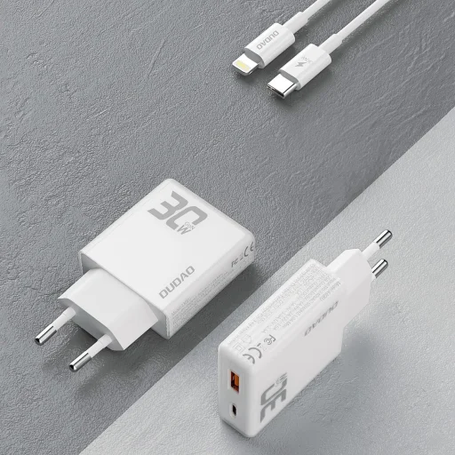 Dudao A30EUL 30W GaN hálózati töltő USB-A / USB-C + USB-C - Lightning kábel - fehér - 3