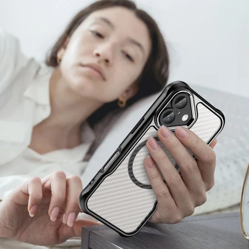 Leading Series MagSafe Szilikon tok iPhone 16 Plus - Fekete - 9