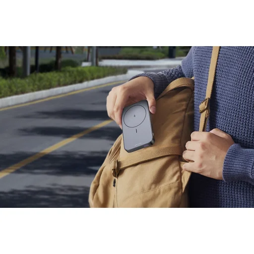 Mágneses powerbank 10000mAh Ugreen PB206, USB + USB-C, 20W állvány funkcióval (fekete) - 9