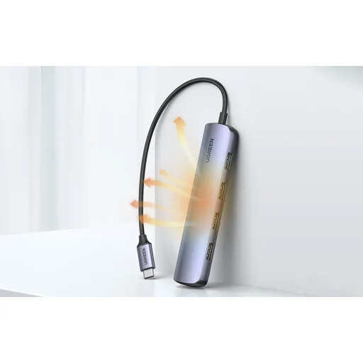 UGREEN Adapter Hub, USB-C 4x, USB 3.0, HDMI - 8