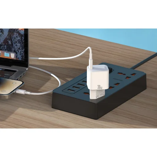 Fali töltő XO CE06, 30W, USB-C, kábellel UBS-C - 2