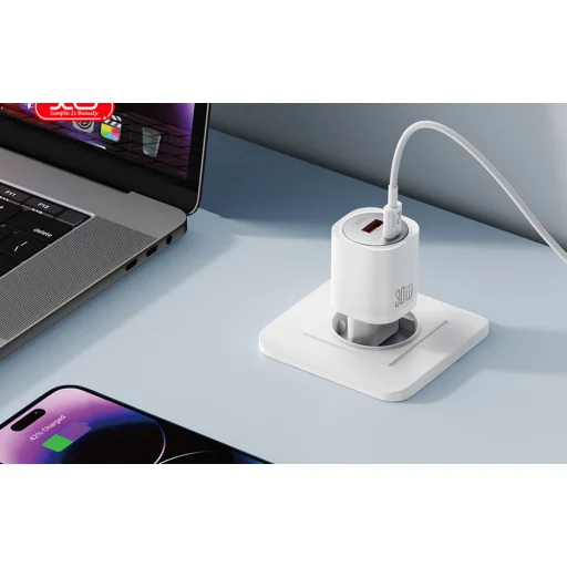 Fali töltő XO CE21, 30W, GaN, 1x USB-C, 1x USB-A - 3