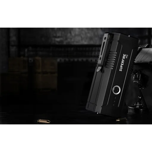 Superfire M12 zseblámpa - 3