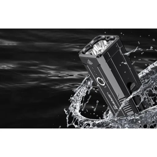 Superfire M12 zseblámpa - 6