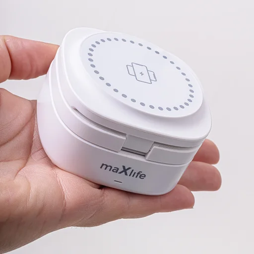 Maxlife MXWC-06 mágneses vezeték nélküli töltő 15W fehér 3 az 1-ben MagSafe - 7