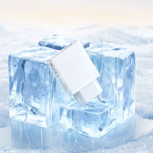 Joyroom JR-TCF14 20W USB-A USB-C szuper vékony fali töltő - Fehér - 13