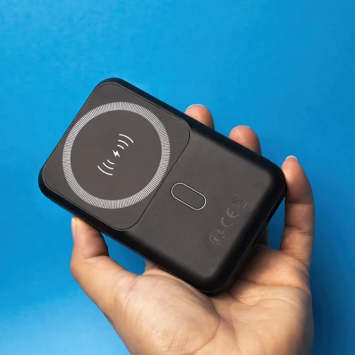 Magsafe power bank 10000 mAh Forever MATB-100 PD QC 22.5W mágneses fekete - 5