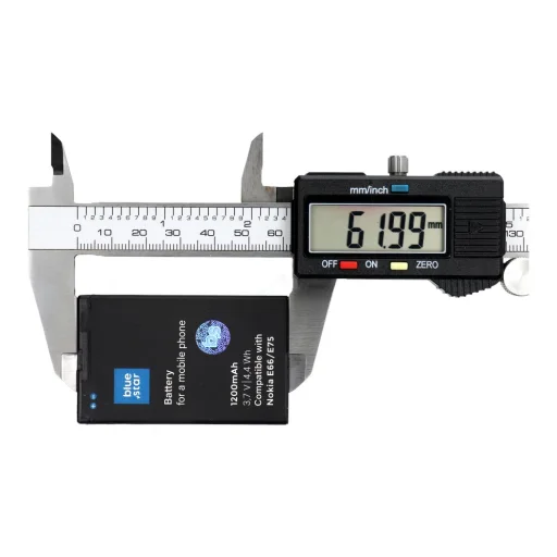 BLUE STAR PREMIUM akkumulátor NOKIA E66 / E75 / C5-03 / 3120 Classic / 8800 Arte Saphire számára 1200 mAh - 4