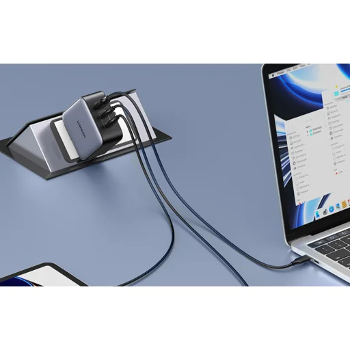 Ugreen Nexode hálózati töltő, 2x USB-C + USB, 65W - 4