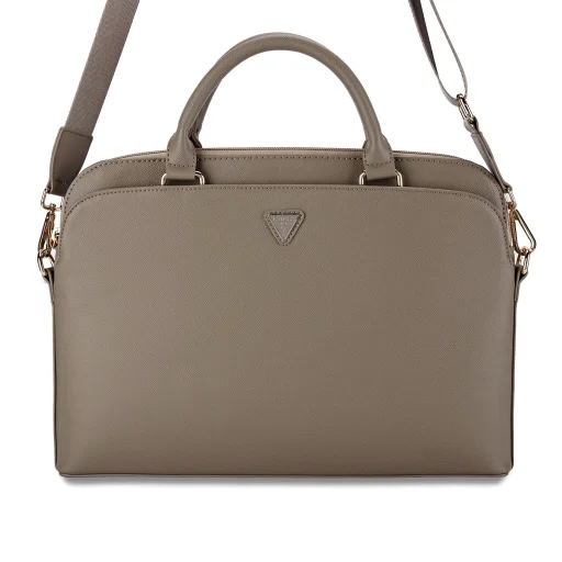 Guess PU Grained Triangle Logo számítógép táska 15/16" Barna - 1