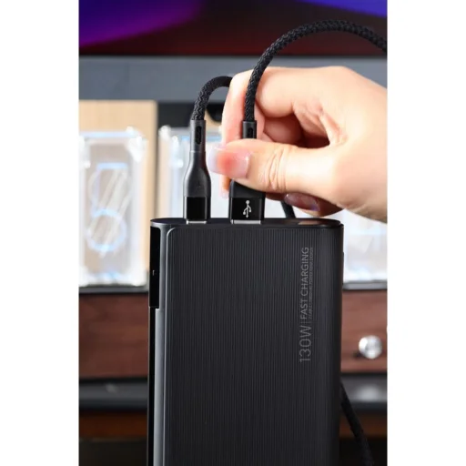 VEGER powerbank 25.000 mAh beépített Type C / Lightning kábelekkel PD 130W TCE130 (W2503) fekete - 32