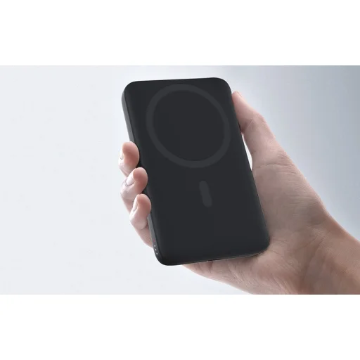 Aukey PB-MS01 mágneses powerbank, 6700mAh, 15W (fekete) - 2