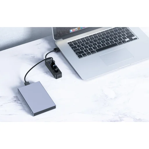 Orico USB-A - USB-A 3.0 + 3xUSB-A 2.0 Hub Adapter - fekete - 3
