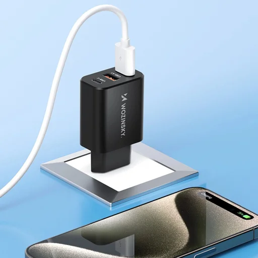 Wozinsky CWCUCB 30W USB-C / 2 x USB-A hálózati töltő - fekete - 8