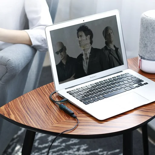 Ugreen Bluetooth 4.2 vezeték nélküli audio átalakító adapter 3.5 mm mini jack fekete (40761 CM107) - 15