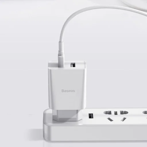 Baseus hálózati gyorstöltő adapter USB Type-C Power Delivery 18 W 3 A + USB Type-C - Lightning kábel 2,4 A 1m fekete (TZCCFS-X01) - 11