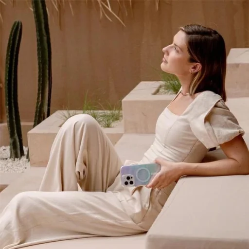 Uniq Coehl Linear mágneses töltő tok iPhone 16-hoz - opál - 6