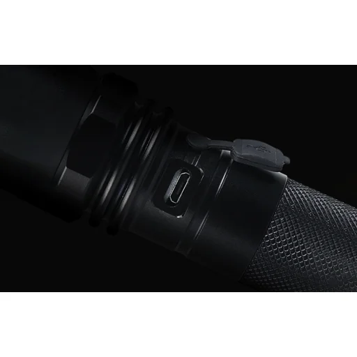 Superfire A10 zseblámpa, 550lm, USB - 6