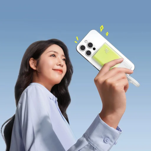 Baseus Popsicle 5200mAh 20W Powerbank beépített Lightning kábellel (+ Fehér Baseus Simple USB-C - USB-C 60W/20V/3A/30cm kábel) - Fehér-Zöld - 9