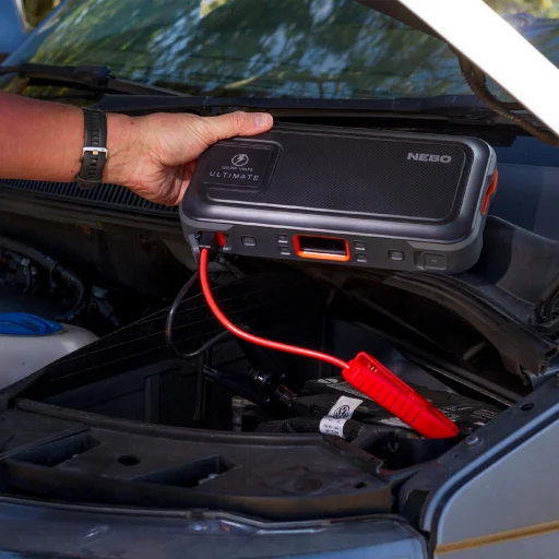 NEBO NEB-PBK-0006-G ULTIMATE, Jump Starter, 12VDC/600 A 3mp, 1500 A max., kompresszor, 130 psi max., LCD kijelző, Smart Charge, indítókábelek - 3