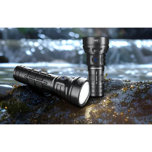 Superfire Godfire TN05-S zseblámpa - 4