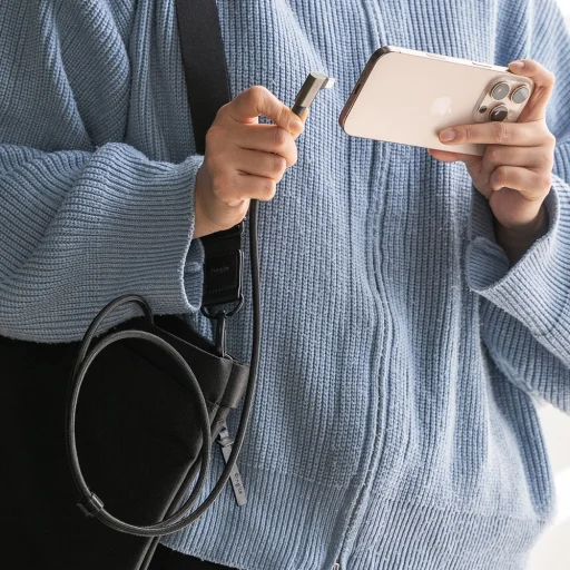 Ringke USB 3.2 Gen 2x2 Type-C 90 fokos kábel Pd240w 200cm fekete - 8