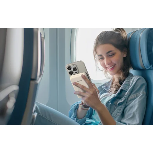 Ugreen mágneses power bank 10000mAh 20W USB-C kábellel - 2