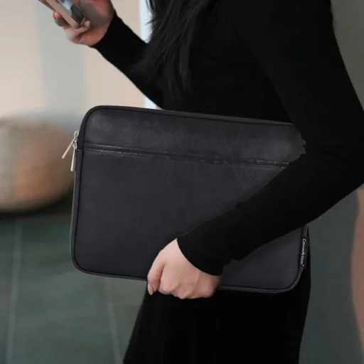  CanvasArtisan - Laptop tok (L36-M06) - 13-14 hüvelykes eszközökhöz, cipzáros, öko bőr - Fekete - 4