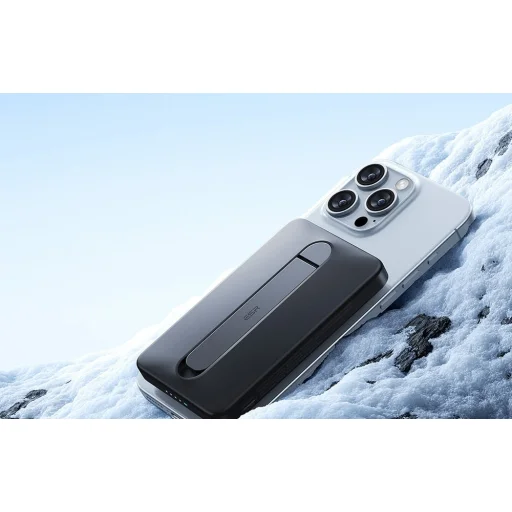 ESR Qi2 MagSlim Kickstand Powerbank 5000 mAh (fekete) - 5