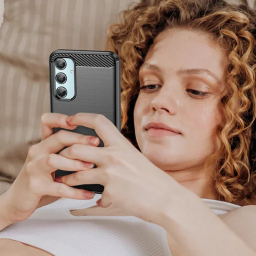  Techsuit - Szénszilikon - Samsung Galaxy M35 - Fekete tok - 6